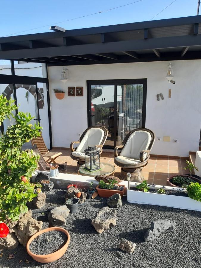 Apartamento Con Terraza Y Jardin Las Brenas Exterior photo
